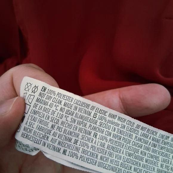 5/$10⚪️Forever 21 Red Burgundy Tie-Front Blouse - Picture 4 of 7